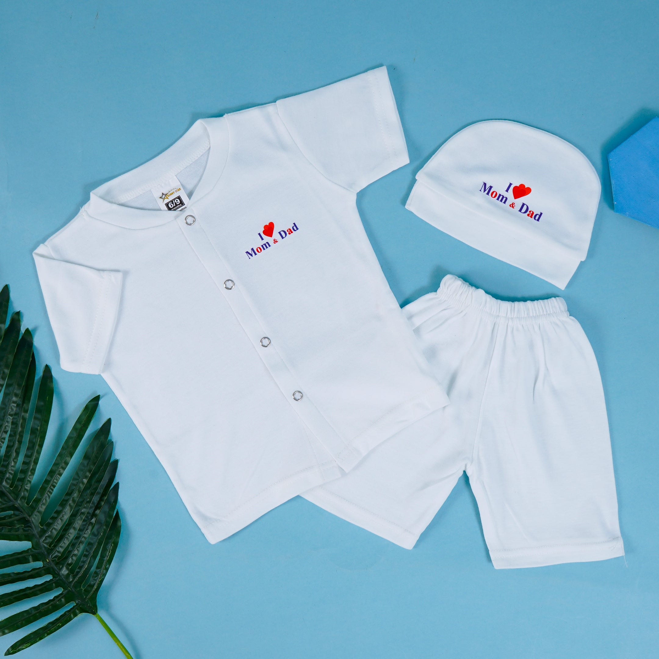 SUNSHINE BABY SHORT & SHIRT WITH CAP I LOVE MOM DAD WHITE 9-12M